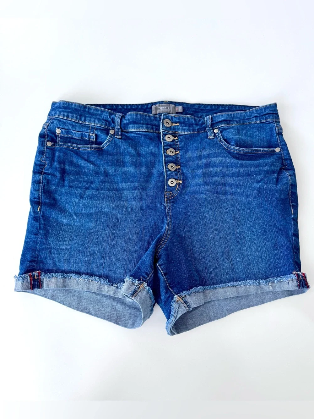 Torrid Button-Front Dark Blue Denim Women’s Plus Shorts Cuffed Hems Size 20